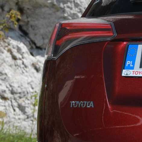  Toyota sprzedała na świecie już ponad 9 milionów samochodów hybrydowych 