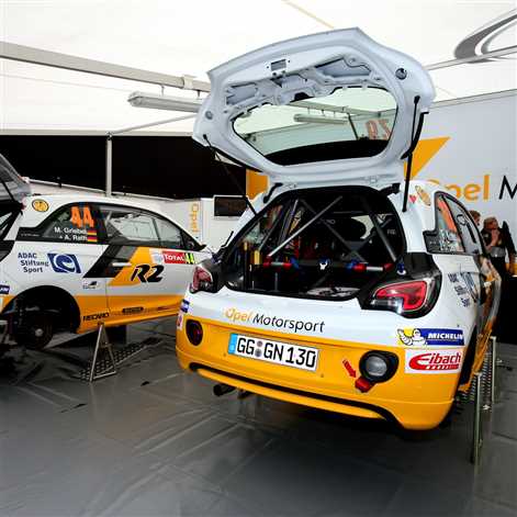 Opel ADAM R2 zdobywa europejską scenę rajdową