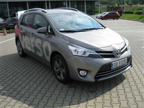 Toyota Verso 1.8 Premium 7os Benzyna, 2014 r.