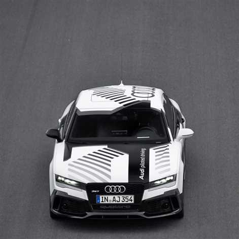 Audi prezentuje autonomiczne RS7