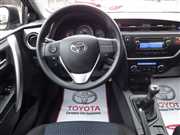 Toyota Auris 1.33 VVT-i Active Benzyna, 2013 r.