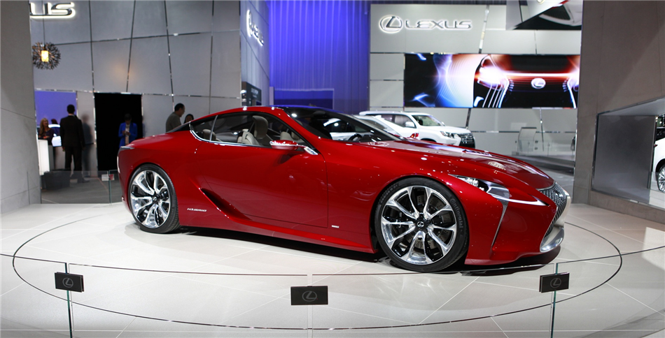 Czy Lexus pokaże w Tokio nowe coupe?