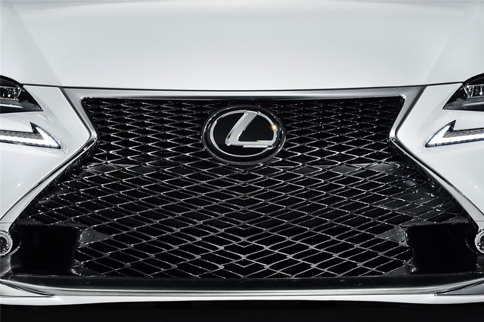 Lexus UX: nowy crossover z Japonii - debiut w roku 2018?