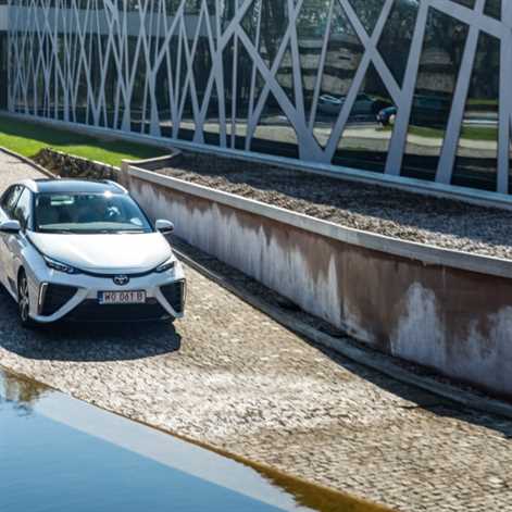 Toyota Mirai uhonorowana przez brytyjski magazyn AutoVolt