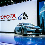 Nowe hybrydy Toyoty w Szanghaju