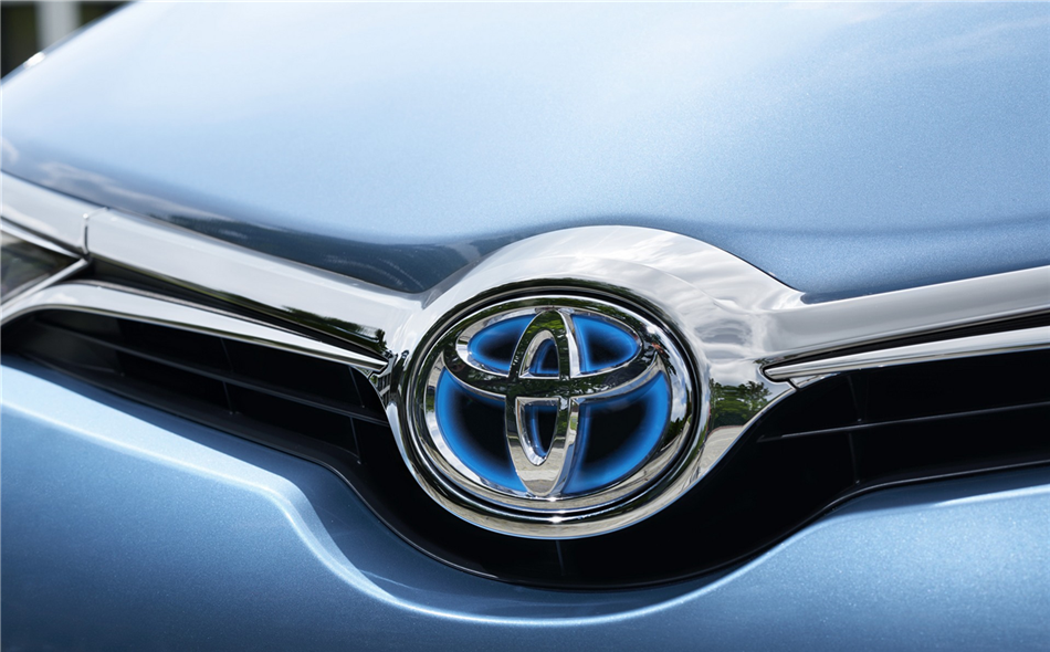 Toyota drugą marką w Polsce