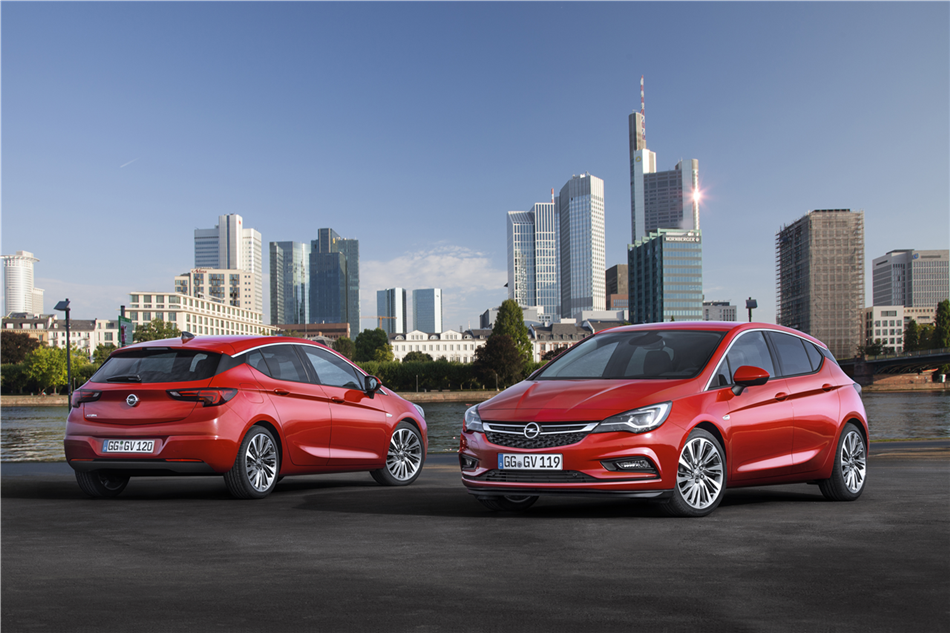 Nowa Astra i system Opel OnStar