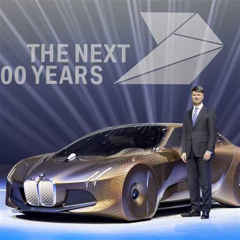 100 urodziny BMW i futurystyczny BMW VISION NEXT 100