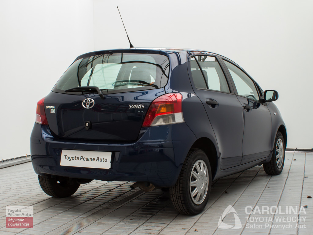 2009 toyota yaris fuel capacity #6