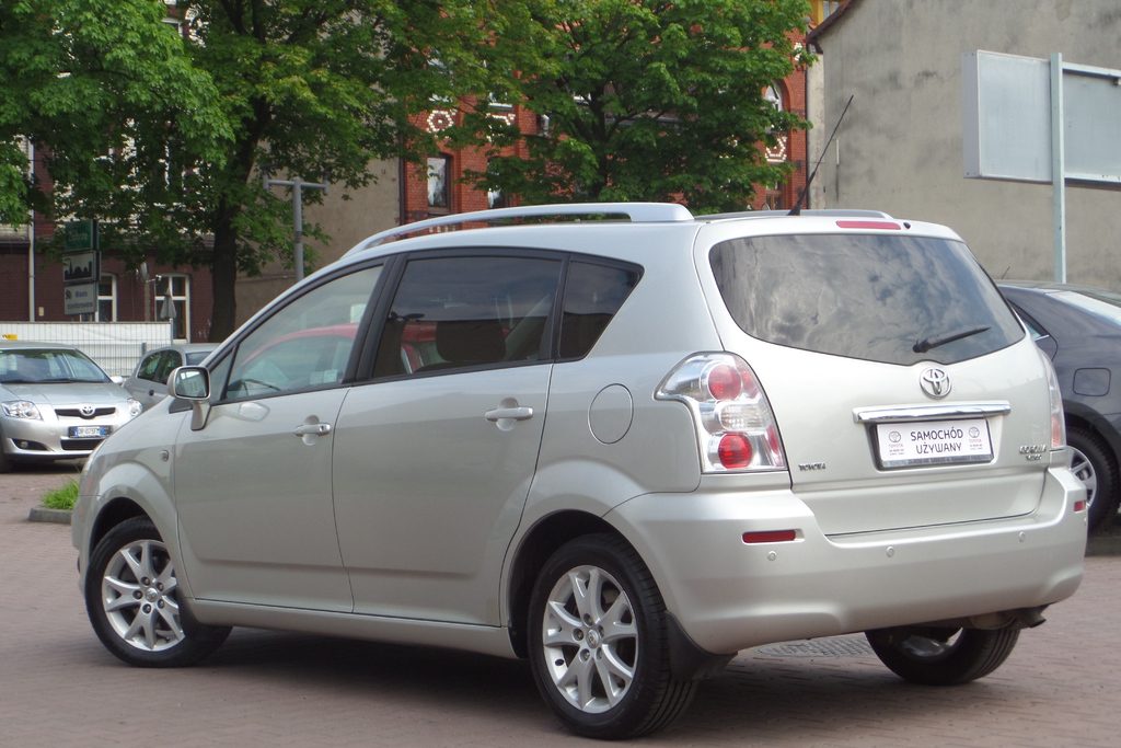 Toyota Corolla Verso 1.8 Premium 7os. Benzyna, 2008 r