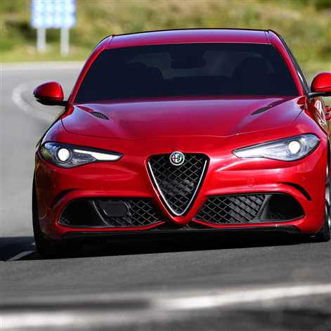Alfa Romeo GULIA – znamy ceny i wyposażenie