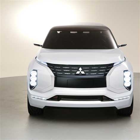 Mitsubishi GT-PHEV concept