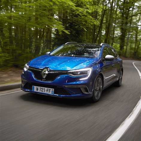 Renault nagrodzone przez prasę europejską