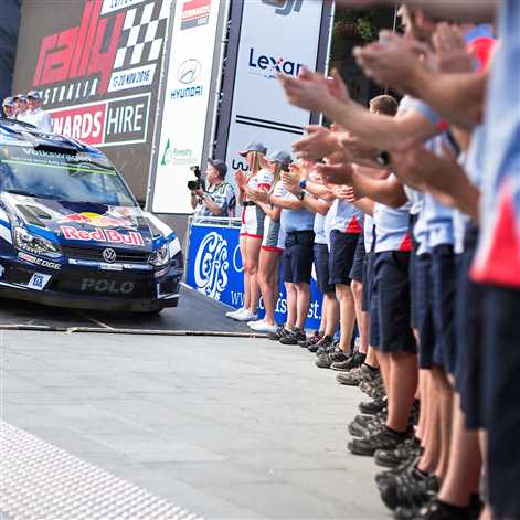 Volkswagen kończy starty w Rajdowych Mistrzostwach Świata podwójnym zwycięstwem