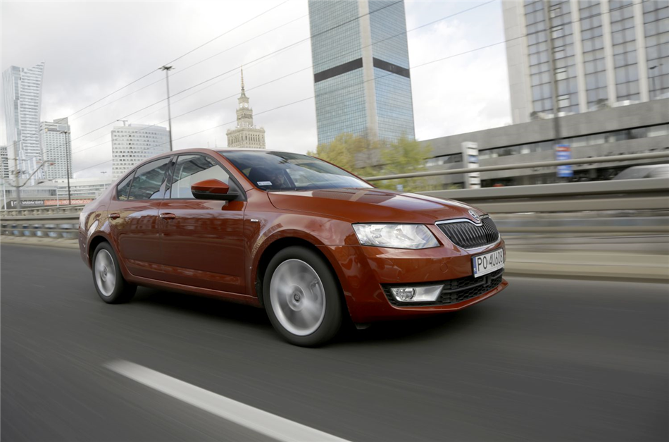 Wzrost sprzedaży samochodów osobowych w Polsce