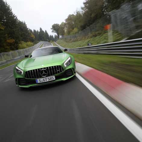 Mercedes-AMG GT R: „Bestia z Zielonego Piekła”