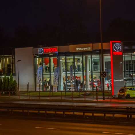 Toyota Romanowski – nowy salon w Krakowie