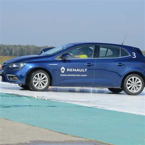 Sukces Szkoły Bezpiecznej Jazdy Renault
