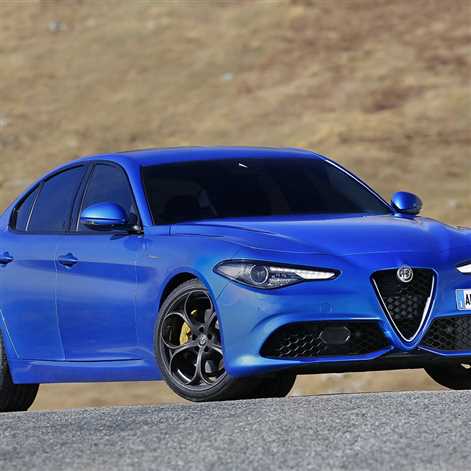 Alfa Romeo Giulia i Abarth 595 zostały ogłoszone „Najlepszymi Samochodami 2017 roku".