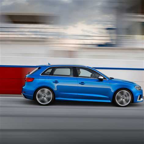 Nowy silnik i ostrzejszy wygląd: odświeżone Audi RS 3 Sportback