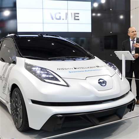 Nissan prezentuje rozwiązania, mające przyspieszyć rozwój autonomicznej jazdy