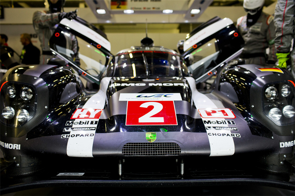 Porsche prezentuje 919 Hybrid i zespół LMP1 na torze Monza