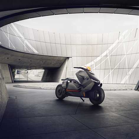 BMW Motorrad Concept Link, czyli nowy pomysł na miejski jednoślad