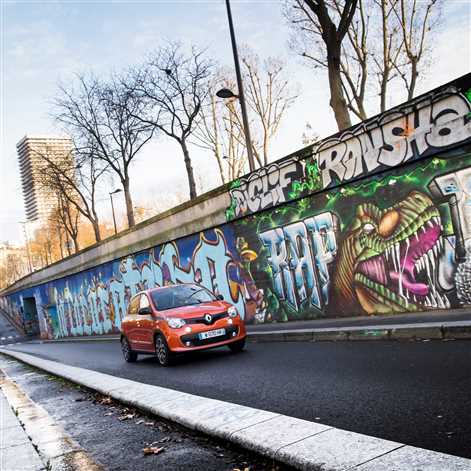 TWINGO GT – przyjemność jazdy w stylu Renault Sport
