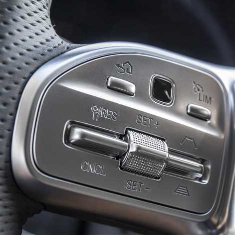 Nowy Mercedes-Benz Klasy S: oświetlenie, detale i komfort