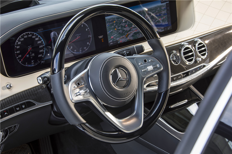 Nowy Mercedes-Benz Klasy S: parametry techniczne