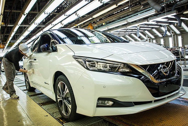 Produkcja Nissana LEAF także w USA i Wielkiej Brytanii