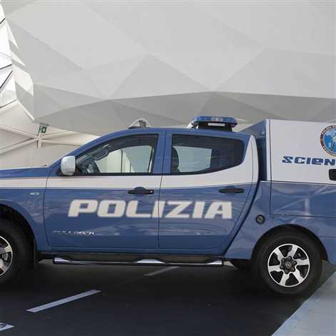 Policja w Rzymie odebrała pierwszego Fiata Fullback