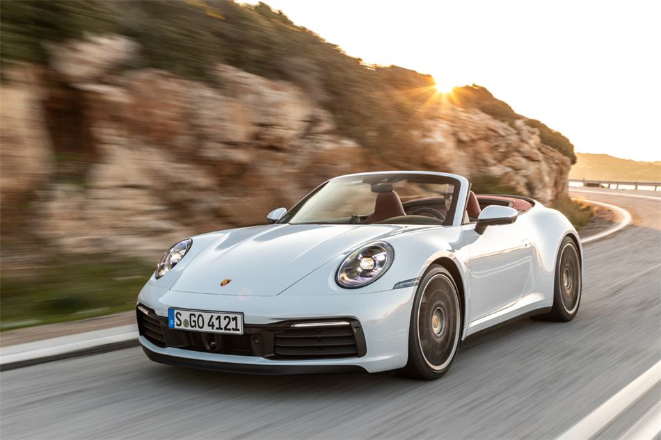 Innowacyjny dach nowego Porsche 911 Cabrio