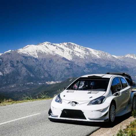 Rajd Korsyki: Latvala i Hänninen wypróbują nowego Yarisa WRC na asfalcie