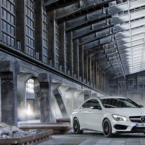 Mercedes-Benz CLA 45 AMG - galeria