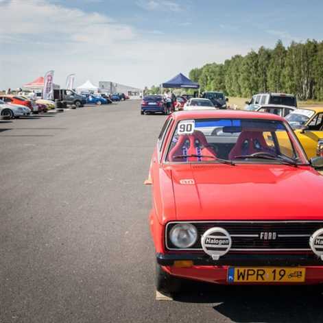Wyścigowy weekend w Ułężu - Inter Cars Classicauto Cup 2017