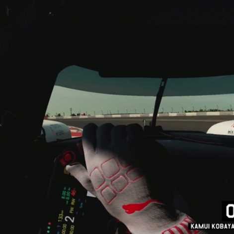 Kamui Kobayashi testuje Toyotę TS050 w Gran Turismo Sport