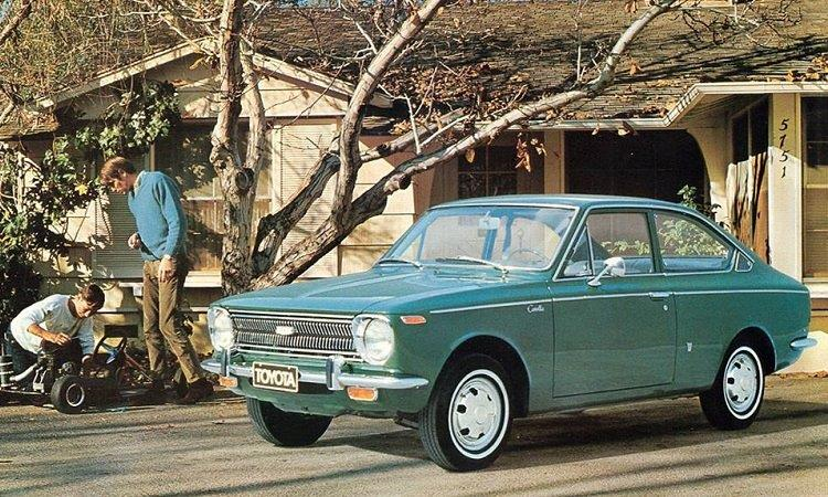 50 lat Toyoty UK na zdjęciach fanów marki