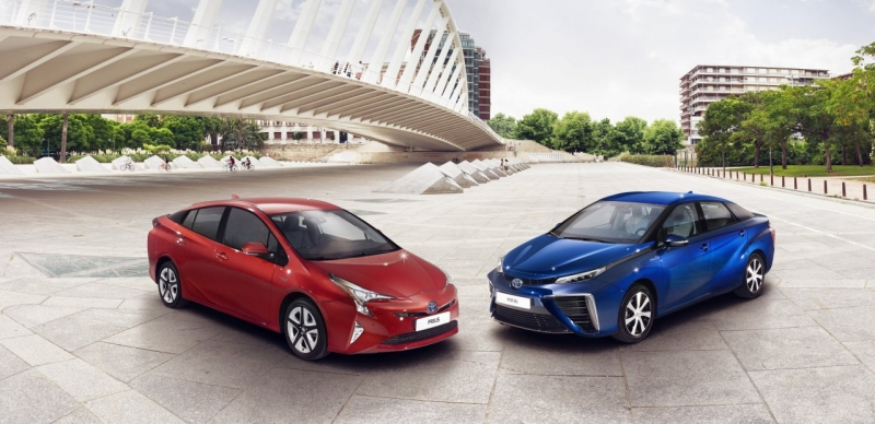 Wiemy, dlaczego nowa Toyota Prius jest oferowana z dwoma rodzajami akumulatorów