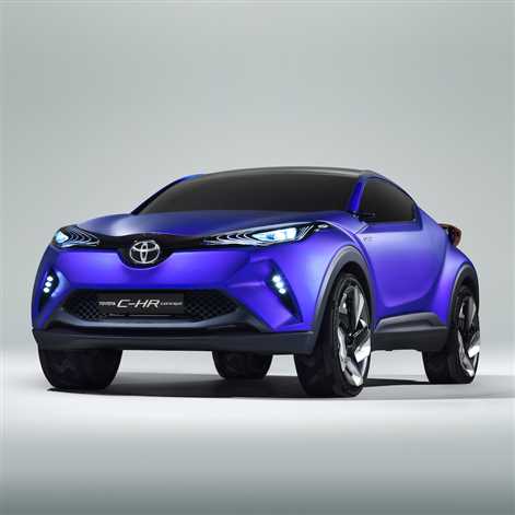 Toyota Prius Plug-in Hybrid 2017 z zasięgiem około 50 km na silniku elektrycznym