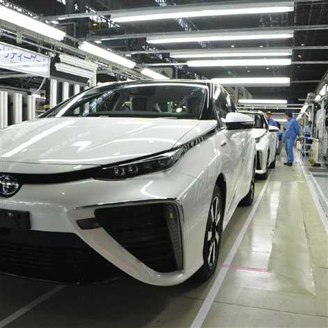 600 zamówień na Toyotę Mirai w 10 dni