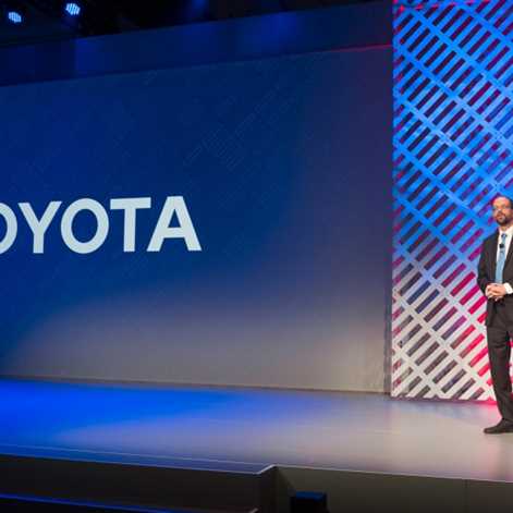 Toyota zatrudniła eksperta z Google Robotics do prac nad bezwypadkowymi samochodami