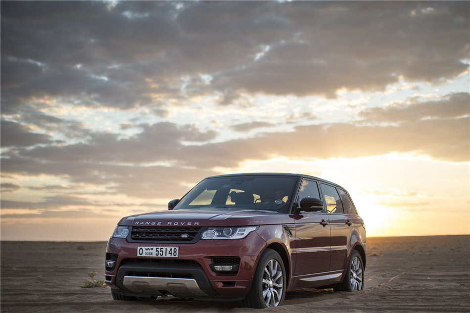 Range Rover Sport tworzy historie