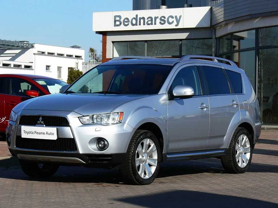 Mitsubishi Outlander 2.0 DID INSTYLE Inne, 2010 r