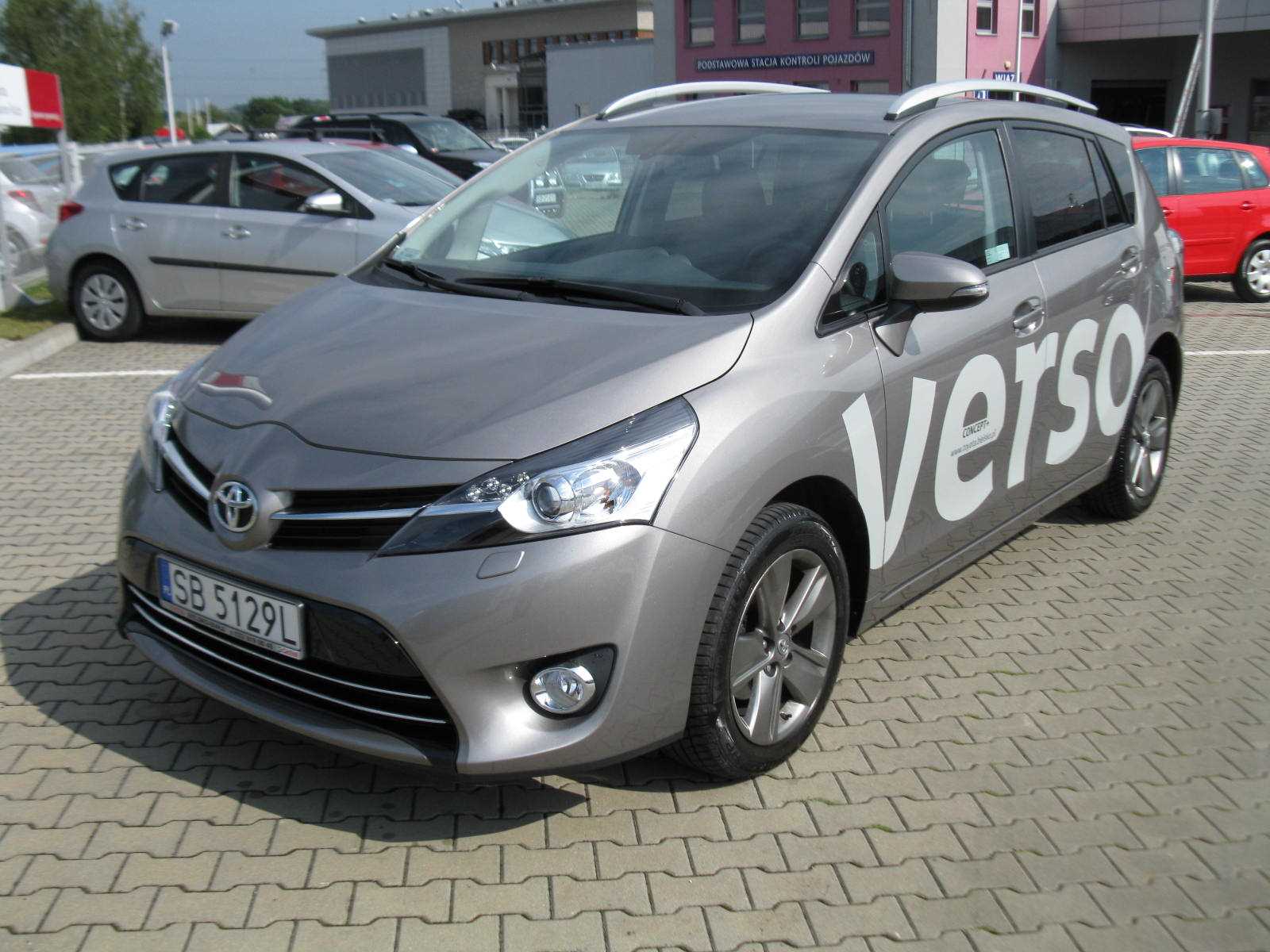 Toyota Verso 1.8 Premium 7os Benzyna, 2014 r. autoranking.pl