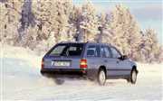 30 lat Mercedesa W124