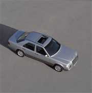 30 lat Mercedesa W124