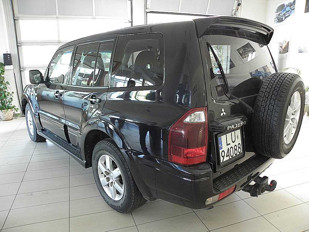 Mitsubishi Pajero 3.2 DID Instyle DAKAR Diesel, 2005 r
