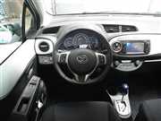 Toyota Yaris Hybrid 100 Premium Hybryda, 2014 r.