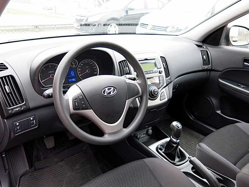 Hyundai i30 CW Comfort 1.6CRDi 115KM Inne, 2010 r